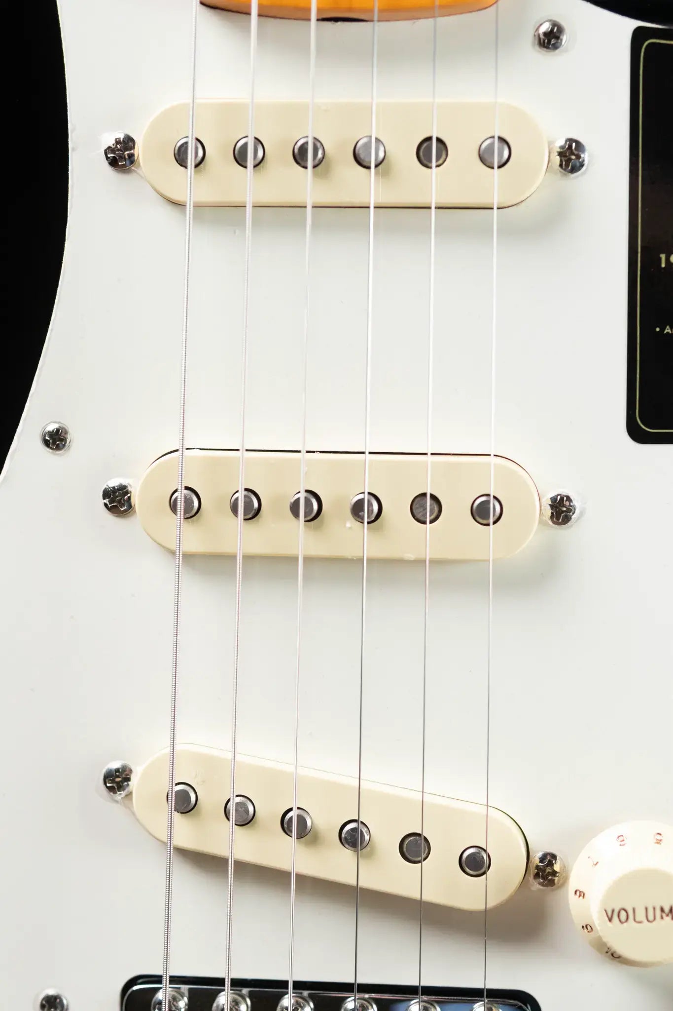 Fender American Vintage II 1957 Stratocaster, Maple Fingerboard - Black with Vintage-Style Tweed Hardshell Case - Used