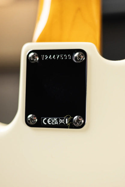 Fender American Vintage II 1960 Precision Bass, Rosewood Fingerboard - Olympic White with Vintage-Style Brown Hardshell Case