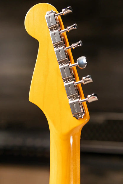 Fender American Vintage II 1965 Stratocaster, Round-Lam Rosewood Fingerboard - Candy Apple Red with Hardshell Case