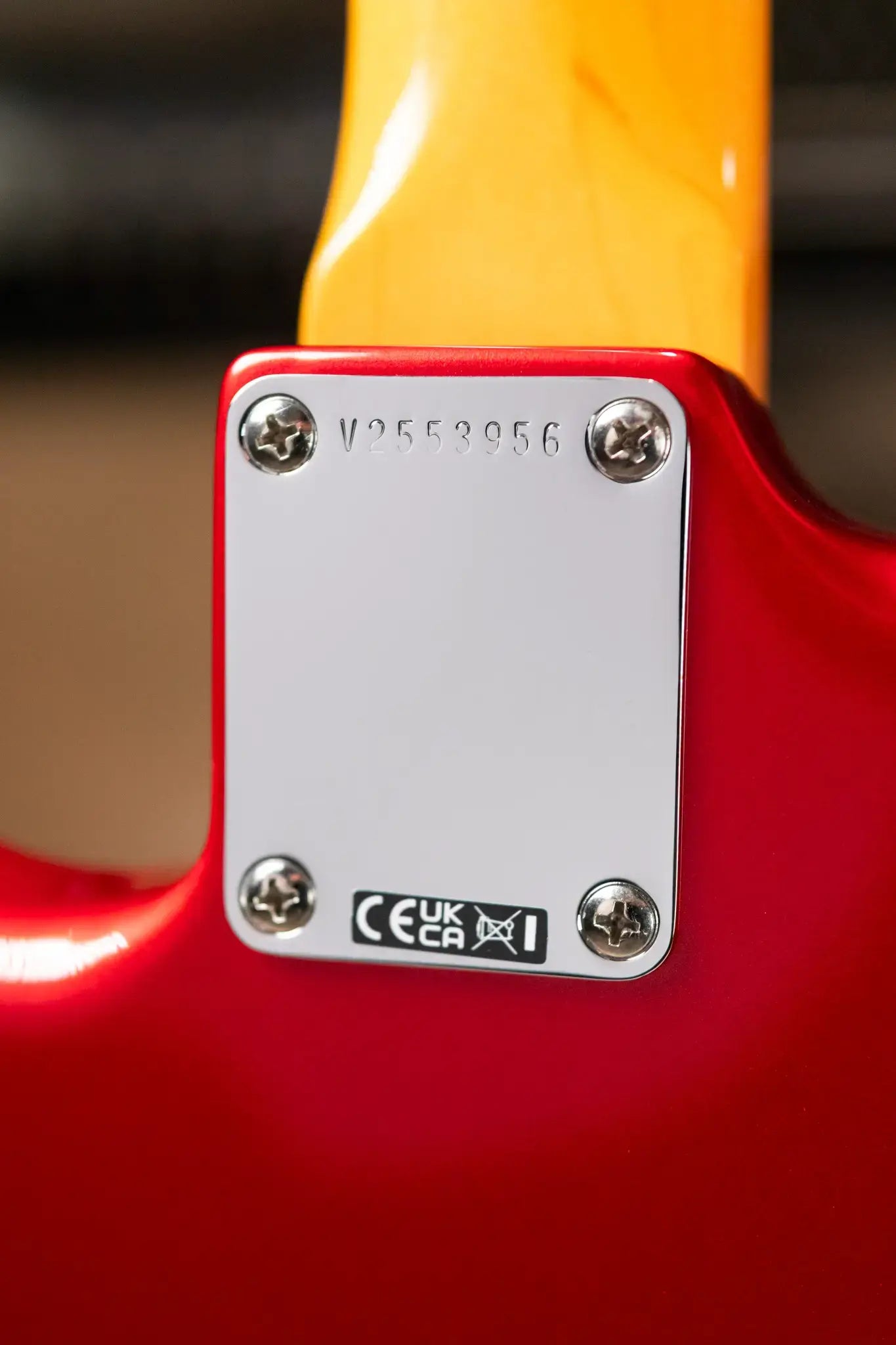 Fender American Vintage II 1965 Stratocaster, Round-Lam Rosewood Fingerboard - Candy Apple Red with Hardshell Case