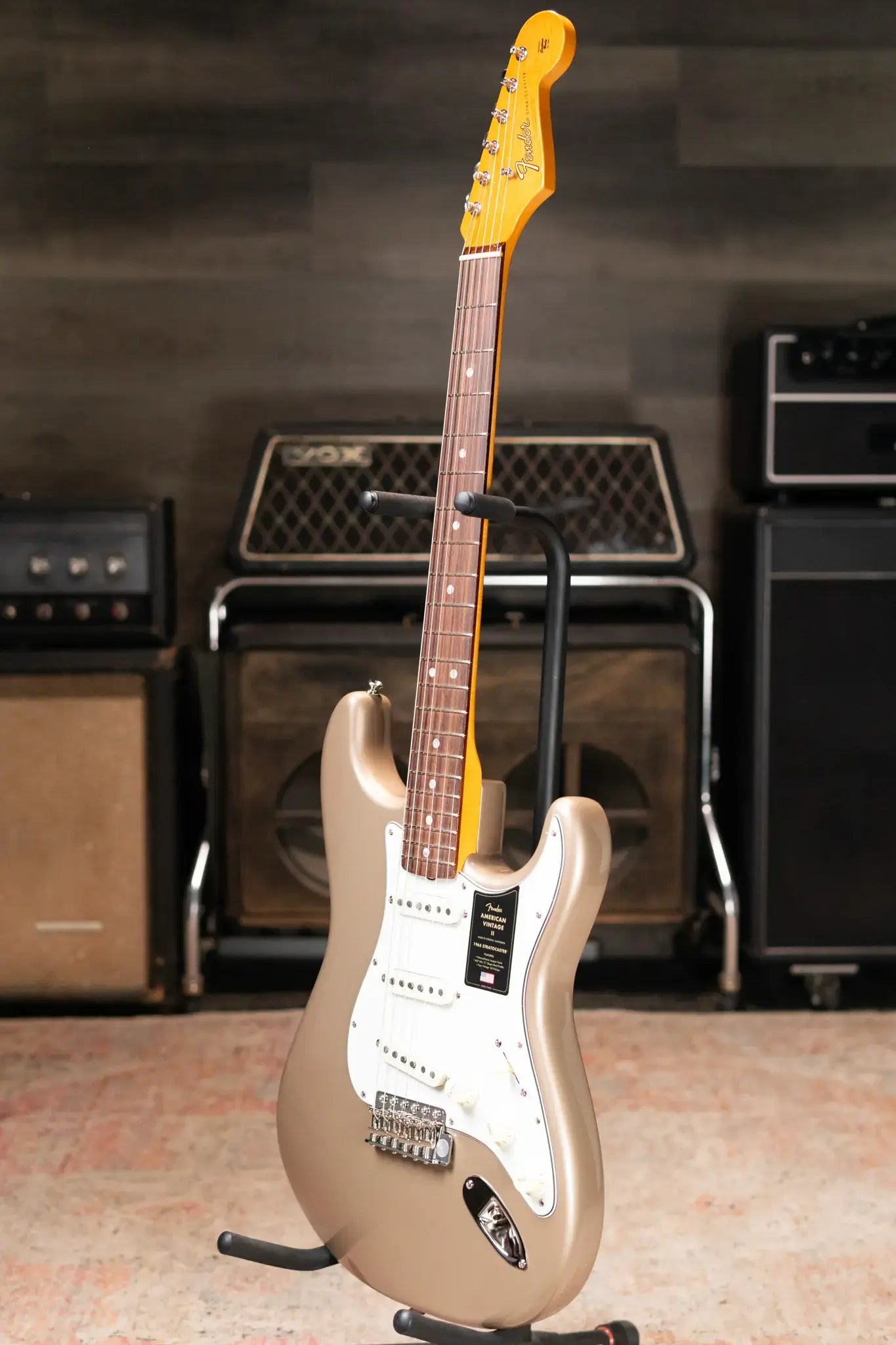 Fender American Vintage II 1965 Stratocaster, Round-Lam Rosewood Fingerboard - Shoreline Gold with Hardshell Case - Demo