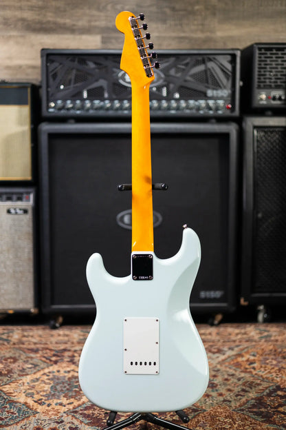 Fender American Vintage II 1965 Stratocaster, Round-Lam Rosewood Fingerboard - Sonic Blue with Hardshell Case