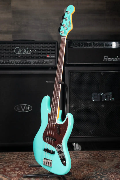 Fender American Vintage II 1966 Jazz Bass - Sea Foam Green with Hardshell Case