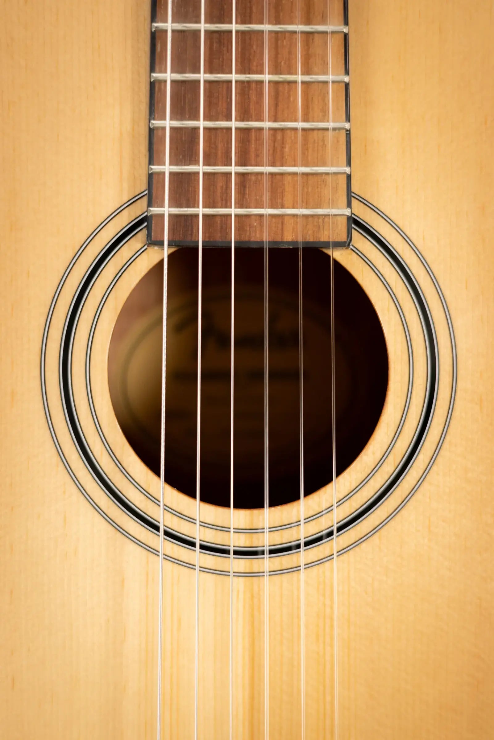 Fender CN-30 Nylon 3/4 Acoustic Guitar - Natural with Gig Bag