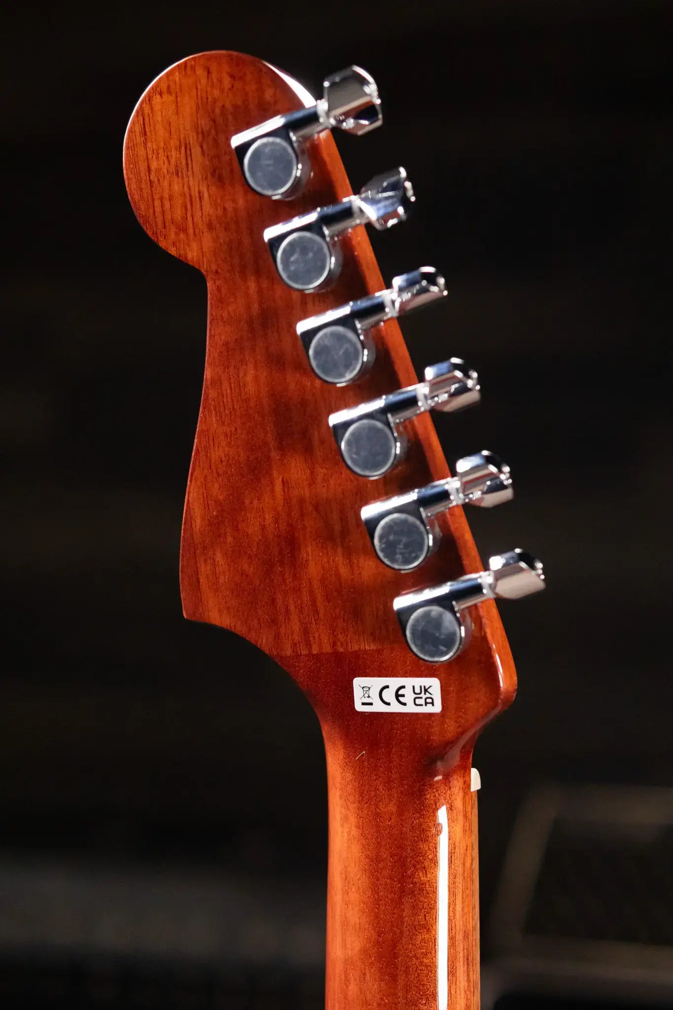 Fender California Standard Redondo CE Acoustic/Guitar - 3-Color Sunburst