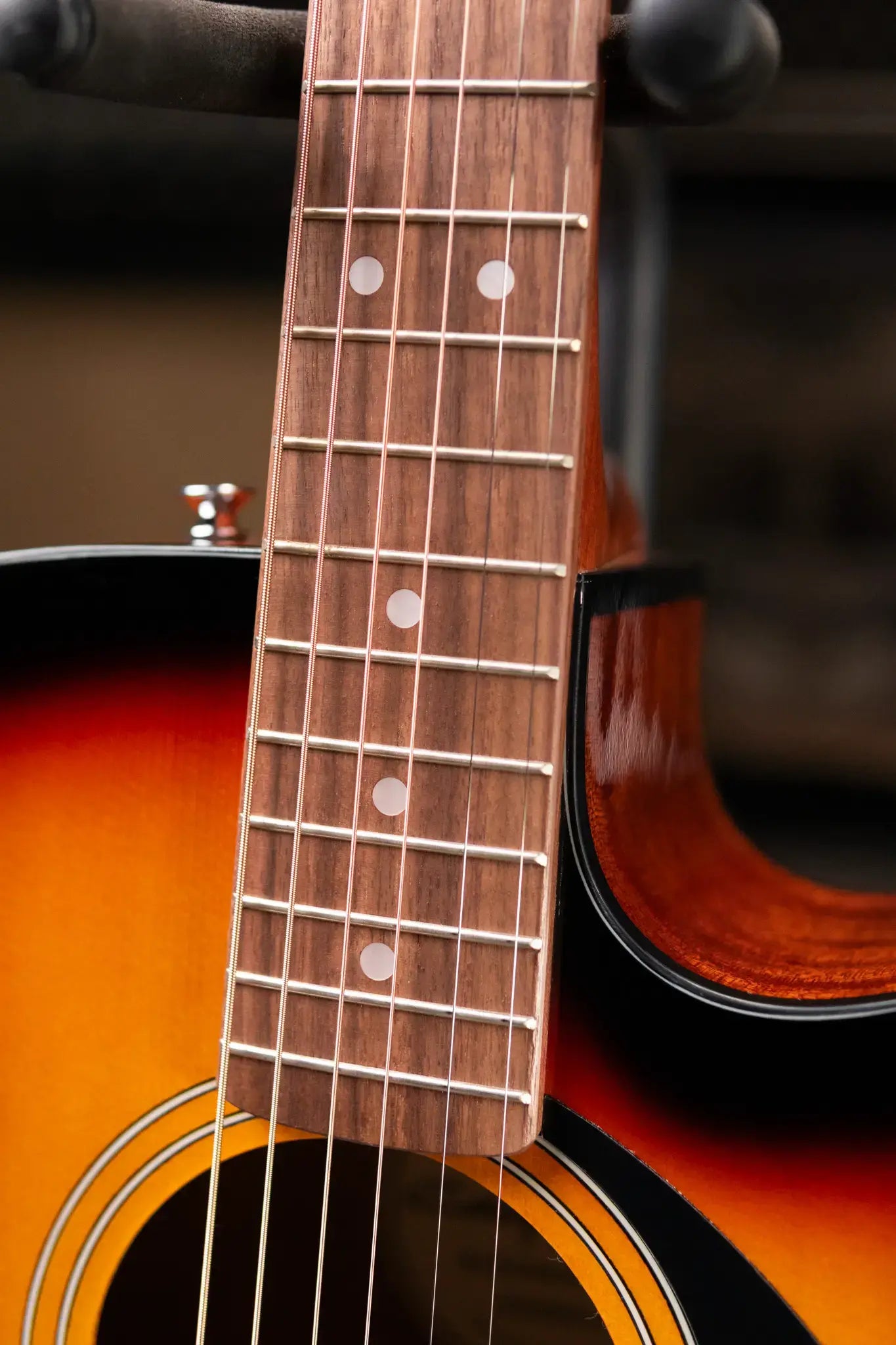 Fender California Standard Redondo CE Acoustic/Guitar - 3-Color Sunburst