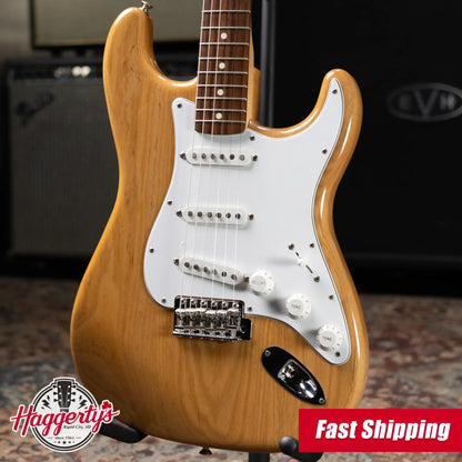 Fender Classic Series '70s Stratocaster Electric Guitar - Natural with Gig Bag - Used