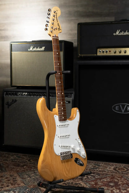 Fender Classic Series '70s Stratocaster Electric Guitar - Natural with Gig Bag - Used