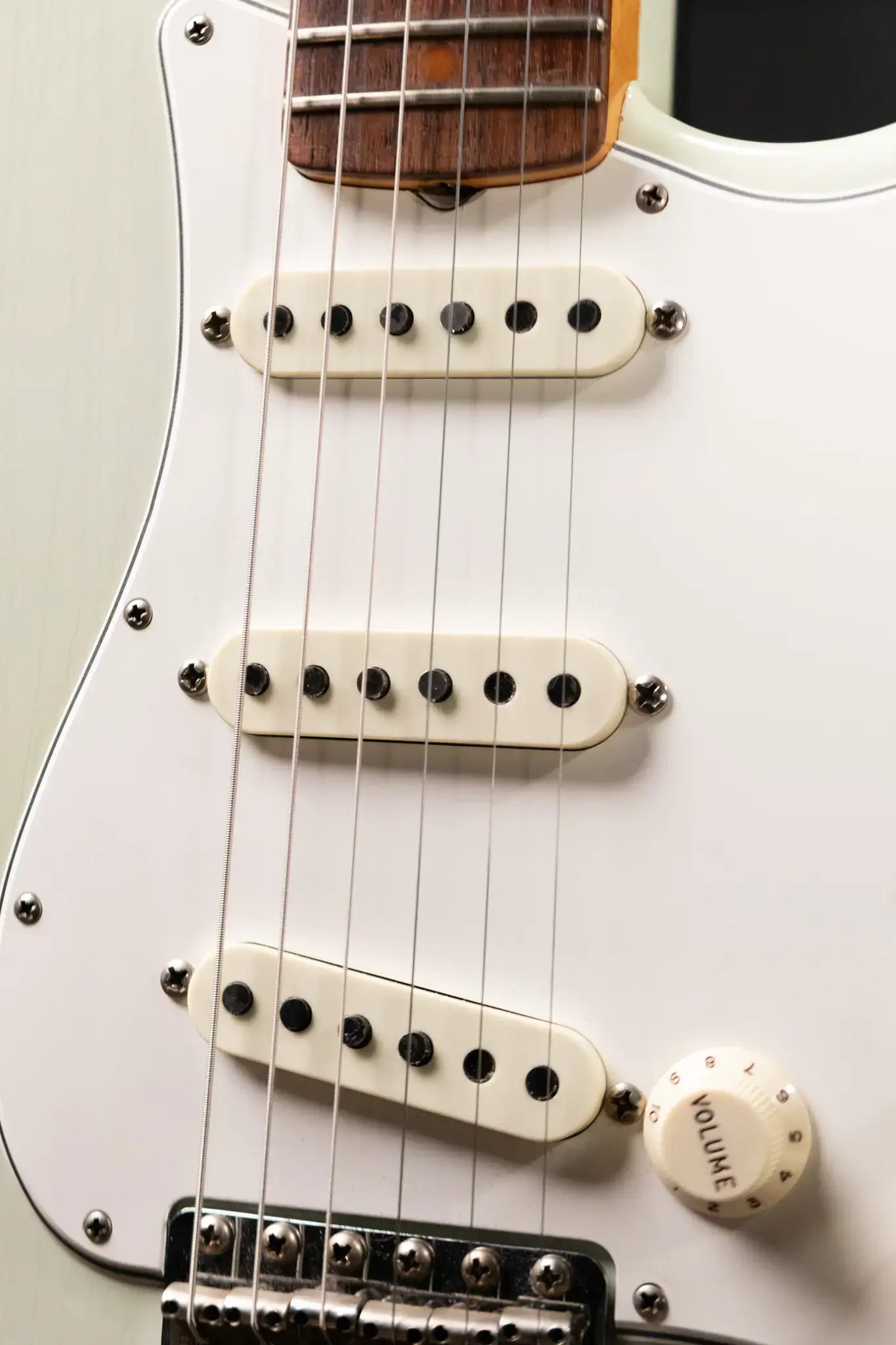 Fender Custom Shop 1964 Journeyman Relic Stratocaster Electric Guitar - Super Faded Sonic Blue with Hardshell Case - Used