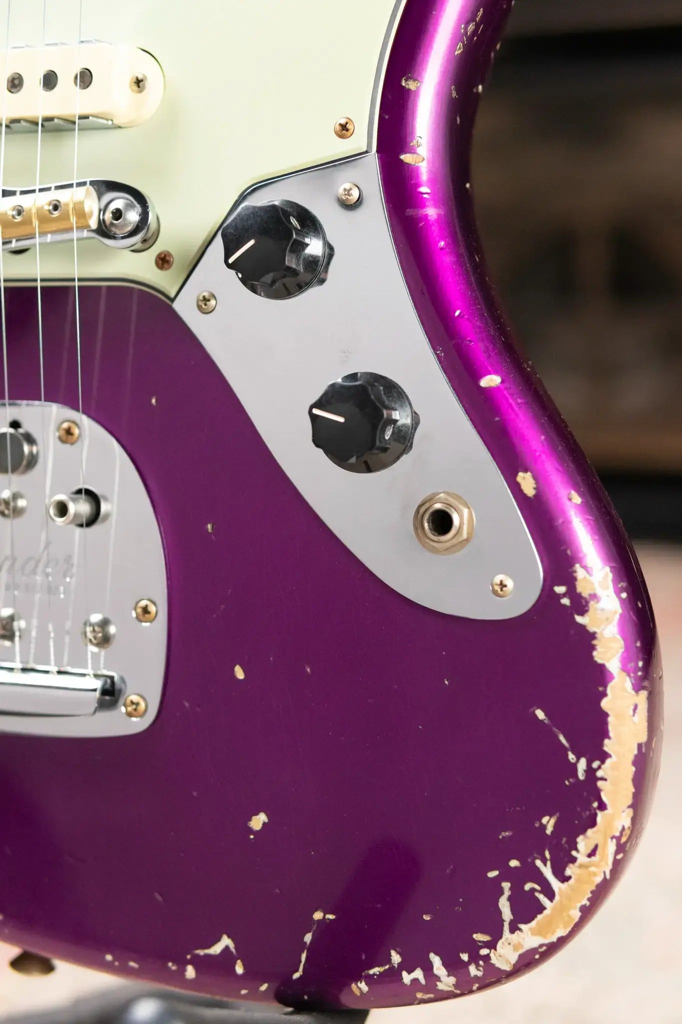 Fender Custom Shop 1965 Jaguar Heavy Relic Electric Guitar - Faded Purple Metallic with Hardshell Case