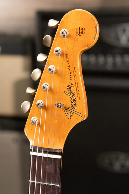 Fender Custom Shop 1965 Stratocaster Super Heavy Relic Electric Guitar - Super Faded Aged Firemist Silver over 3-Color Sunburst with Hardshell Case