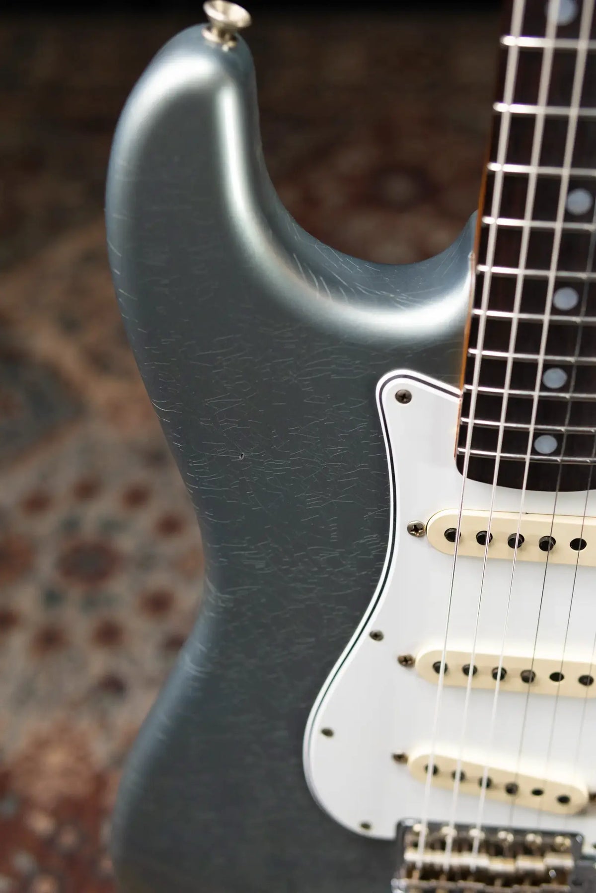 Fender Custom Shop 1966 Stratocaster Journeyman Relic Electric Guitar - Aged Iced Blue Metallic with Hardshell Case