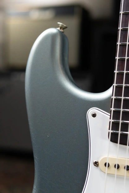 Fender Custom Shop 1966 Stratocaster Journeyman Relic Electric Guitar - Aged Iced Blue Metallic with Hardshell Case