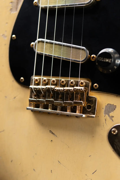 Fender Custom Shop 1966 Stratocaster Masterbuilt By Austin MacNutt Heavy Relic – Olympic White with Hardshell Case