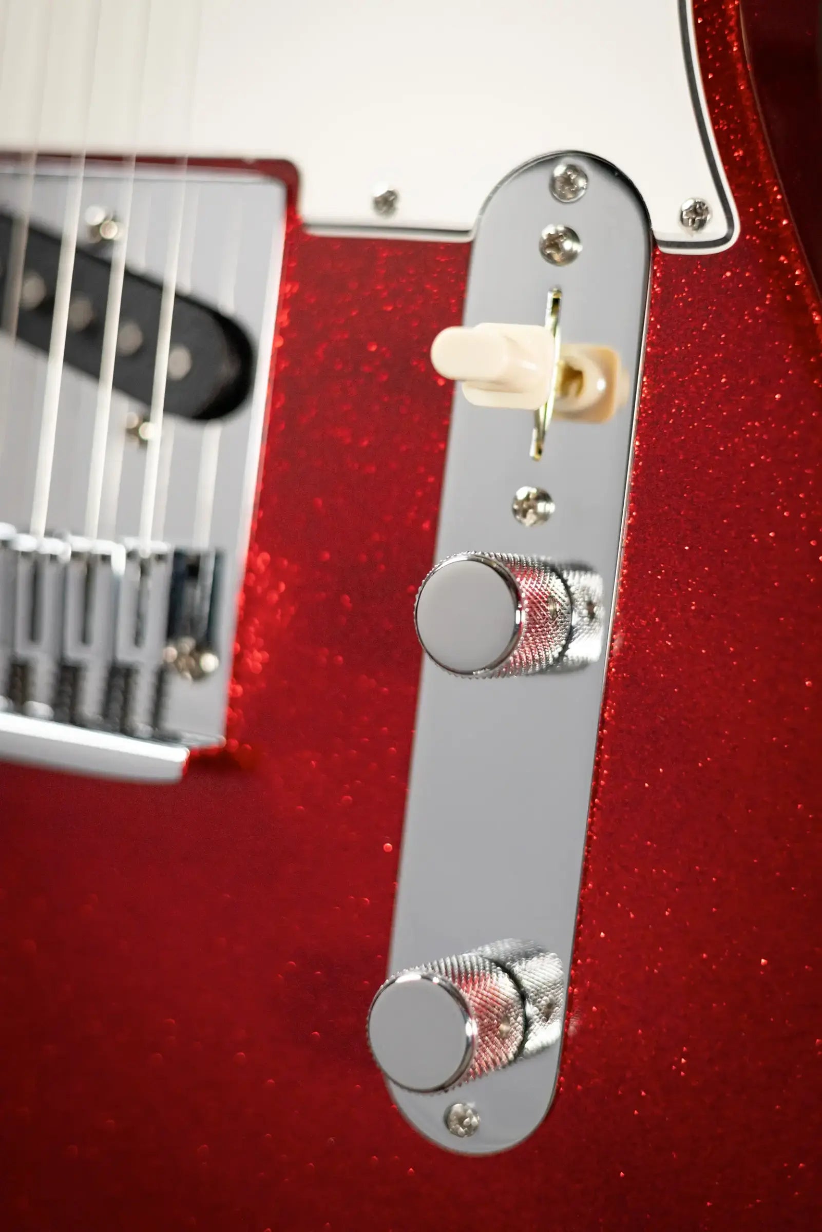 Fender Custom Shop 2026 NAMM #180 Limited Edition Custom Deluxe Roasted Telecaster NOS with Matching Headcap Electric Guitar - Red Sparkle with Hardshell Case