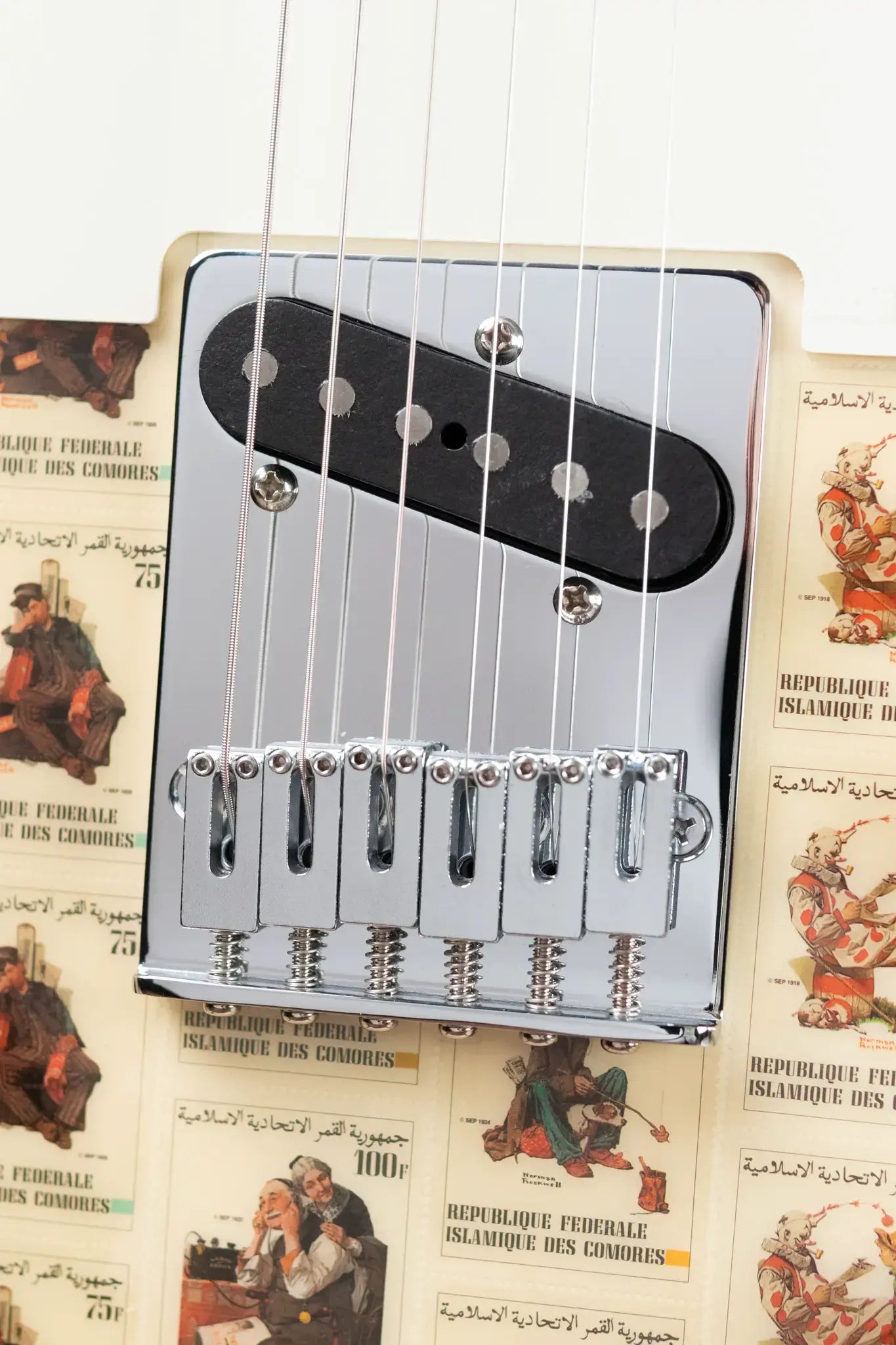 Fender Custom Shop "Imagine" World Stamp Collection Telecaster - Union of the Comoros with Hardshell Case - Floor Model