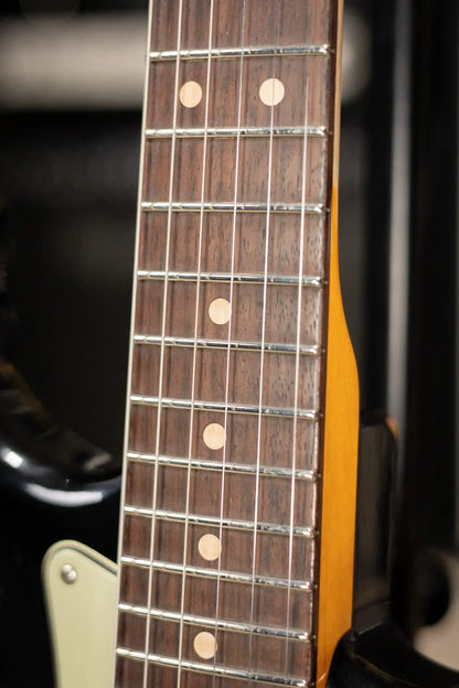 Fender Custom Shop LR25-CUST DLX HBS-1 Heavy Relic Stratocaster Electric Guitar - Black over 3-Tone Sunburst with Hardshell Case