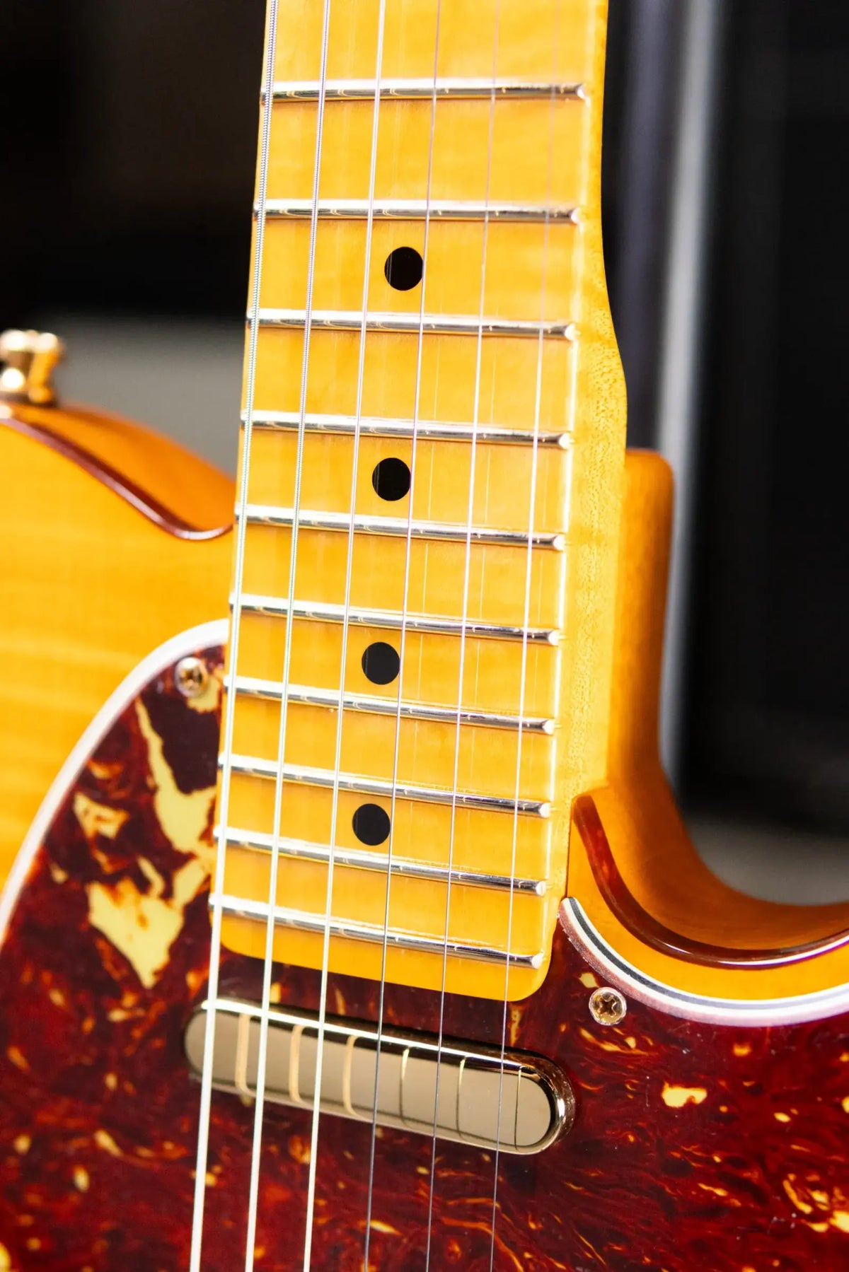 Fender Custom Shop Limited Edition Deluxe AAA Flame Telecaster Electric Guitar - Amber with Hardshell Case