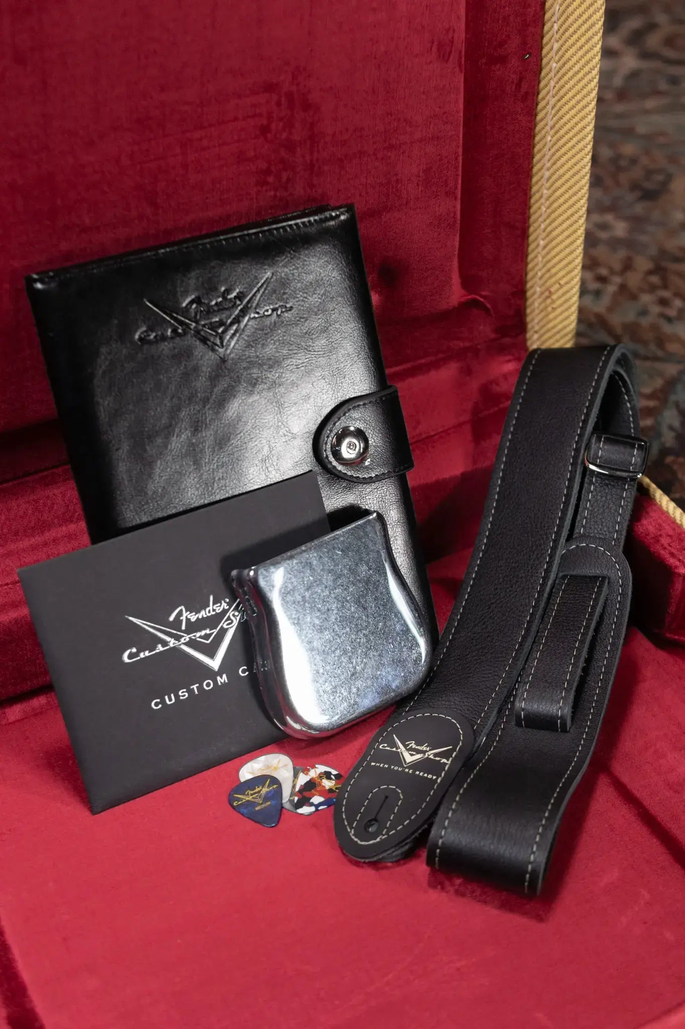 Fender Custom Shop Limited Edition Roasted Reverse '50s Telecaster Heavy Relic Electric Guitar - Ebony Transparent with Hardshell Case