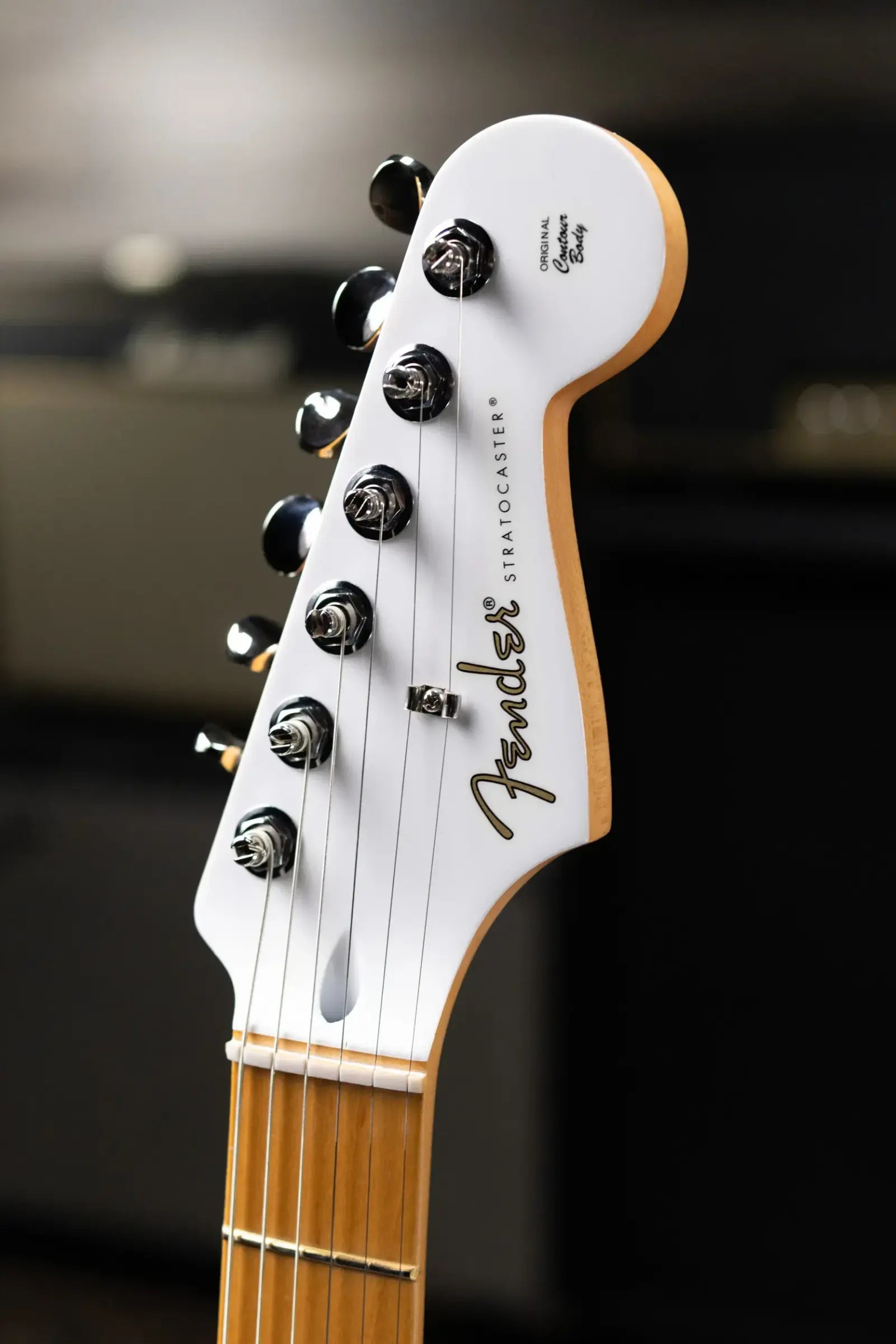 Fender Dealer Exclusive Player II Stratocaster Electric Guitar - Polar White with Matching Headstock