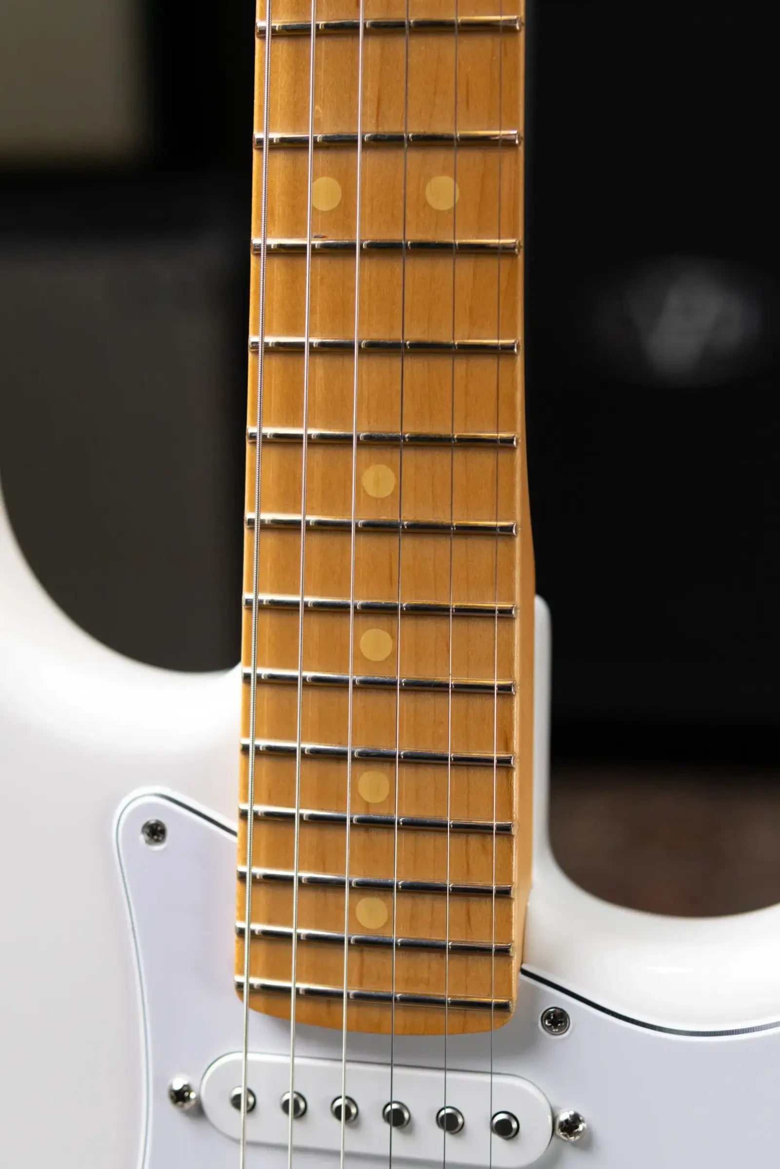 Fender Dealer Exclusive Player II Stratocaster Electric Guitar - Polar White with Matching Headstock