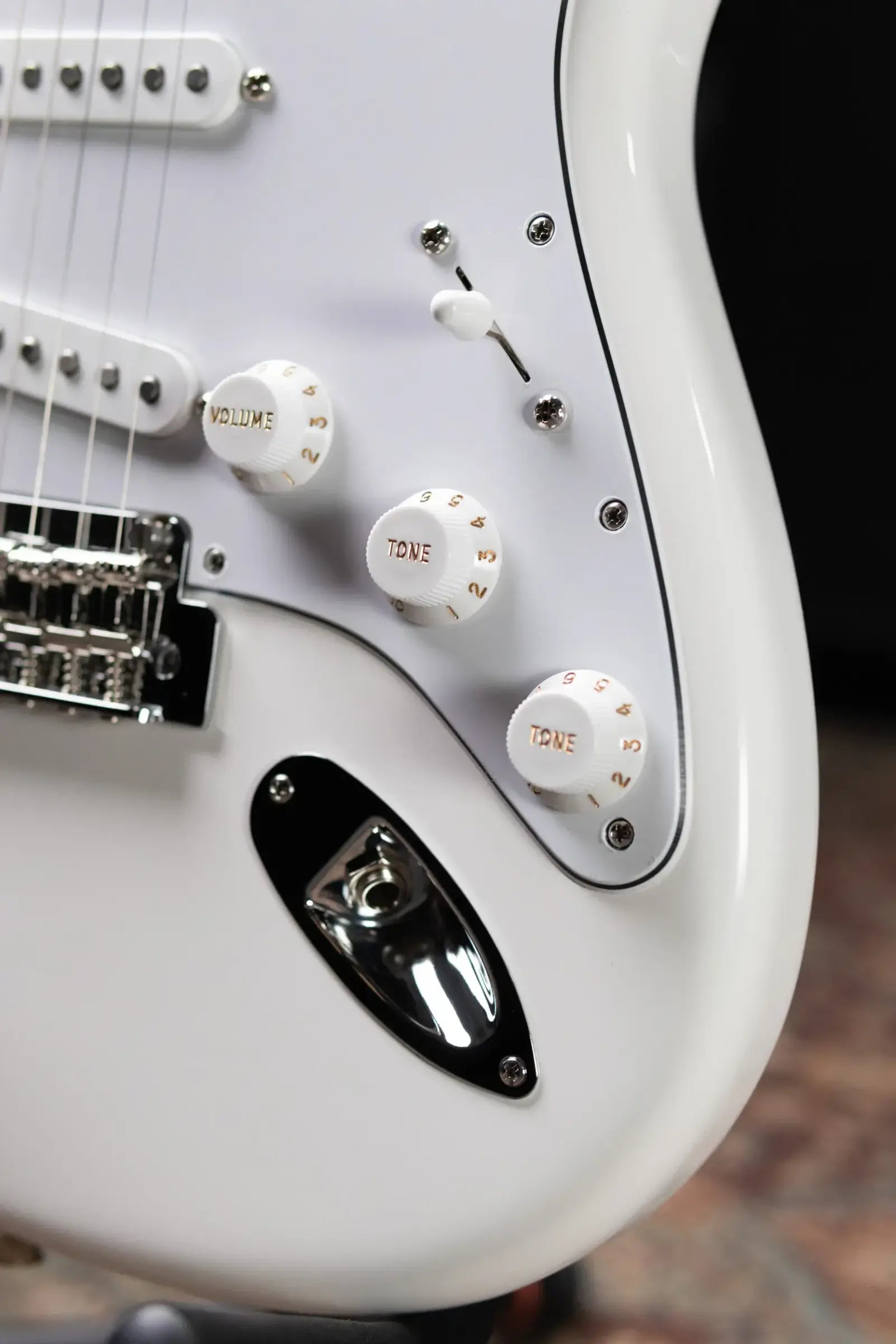 Fender Dealer Exclusive Player II Stratocaster Electric Guitar - Polar White with Matching Headstock