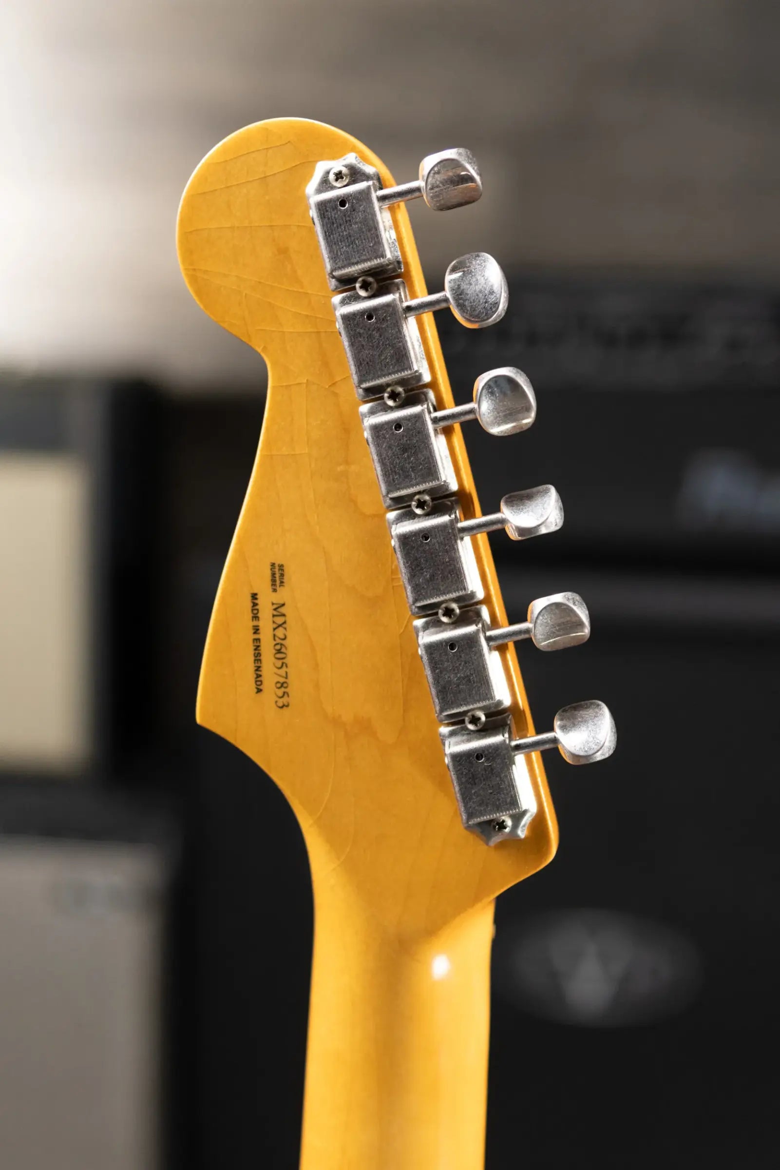 Fender Dealer Exclusive Vintera Road Worn '60s Stratocaster, Rosewood Fingerboard Electric Guitar - 3-Color Sunburst with Hardshell Case