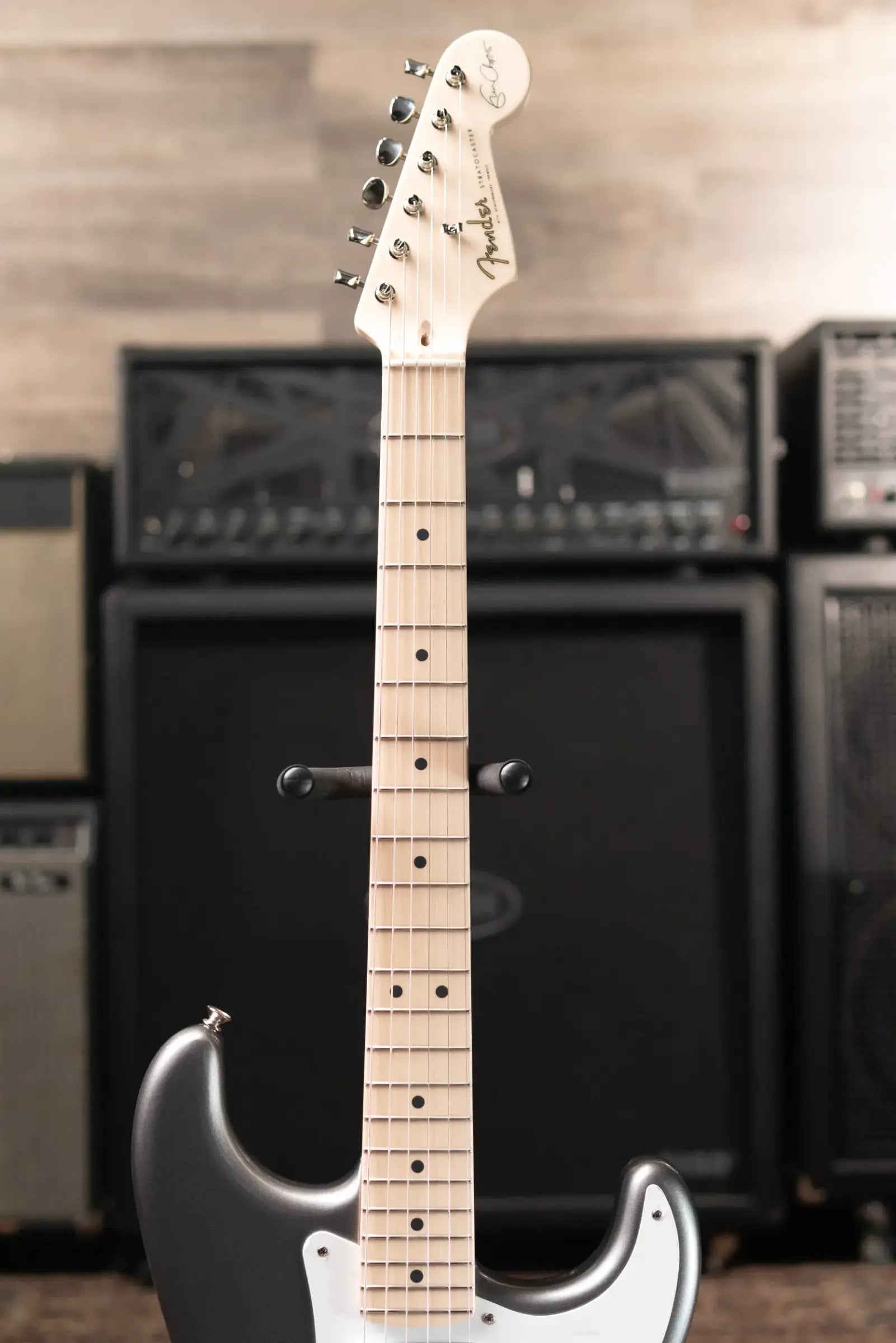 Fender Eric Clapton Stratocaster, Maple Fingerboard - Pewter with Vintage-Style Tweed Hardshell Case