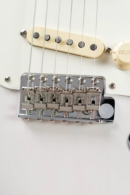 Fender Eric Johnson Stratocaster, Maple Fingerboard - White Blonde with Deluxe Blonde Hardshell Case - Used
