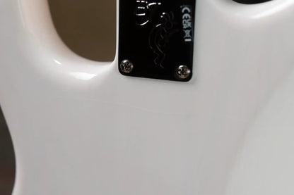 Fender Eric Johnson Stratocaster, Maple Fingerboard - White Blonde with Deluxe Blonde Hardshell Case - Used
