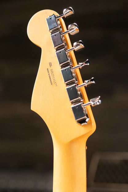 Fender FSR Player II Stratocaster Rosewood Fingerboard Electric Guitar - 3-Color Sunburst