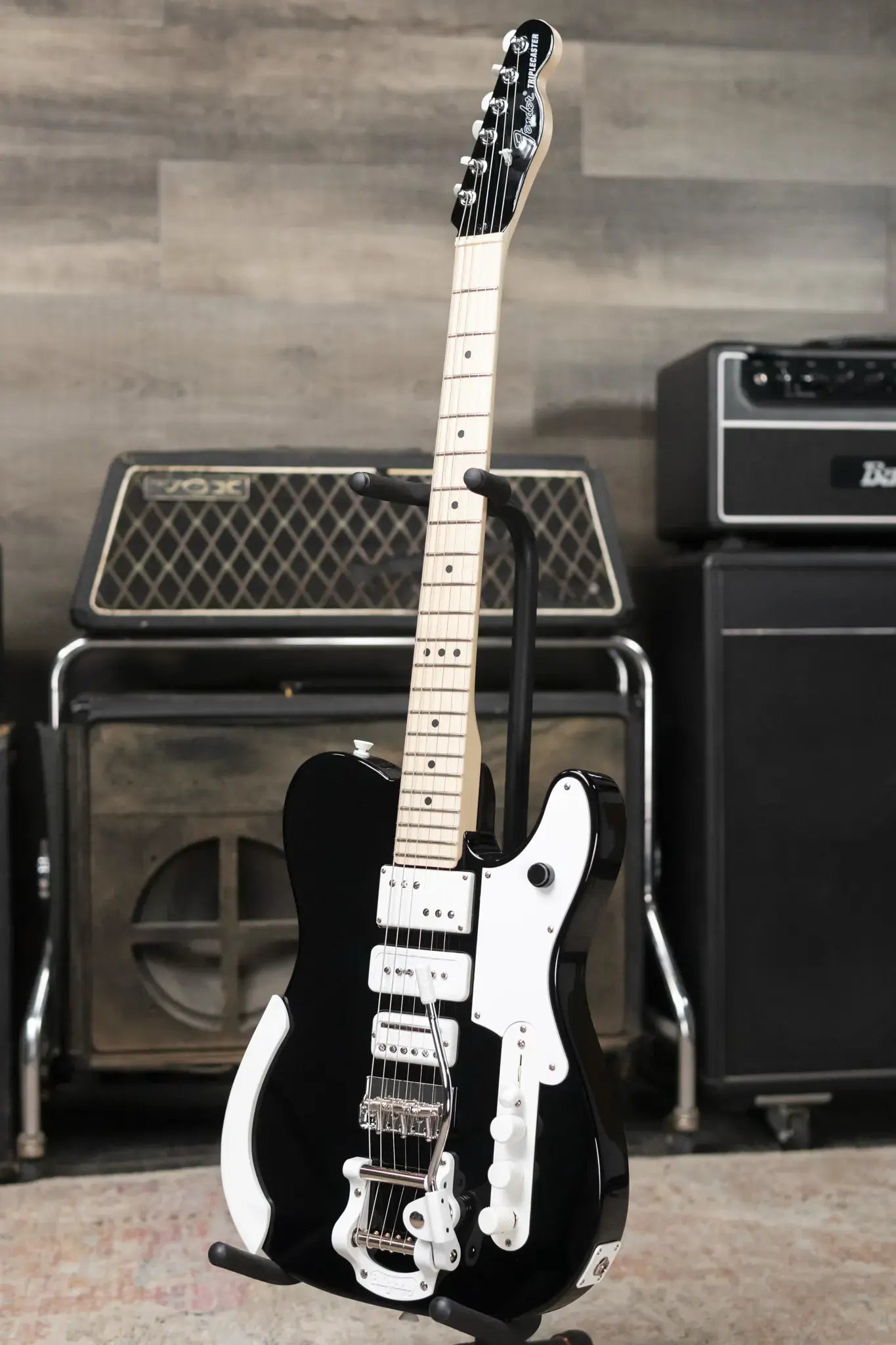 Fender Jack White Triplecaster Telecaster - Black with Hardshell Case - Demo