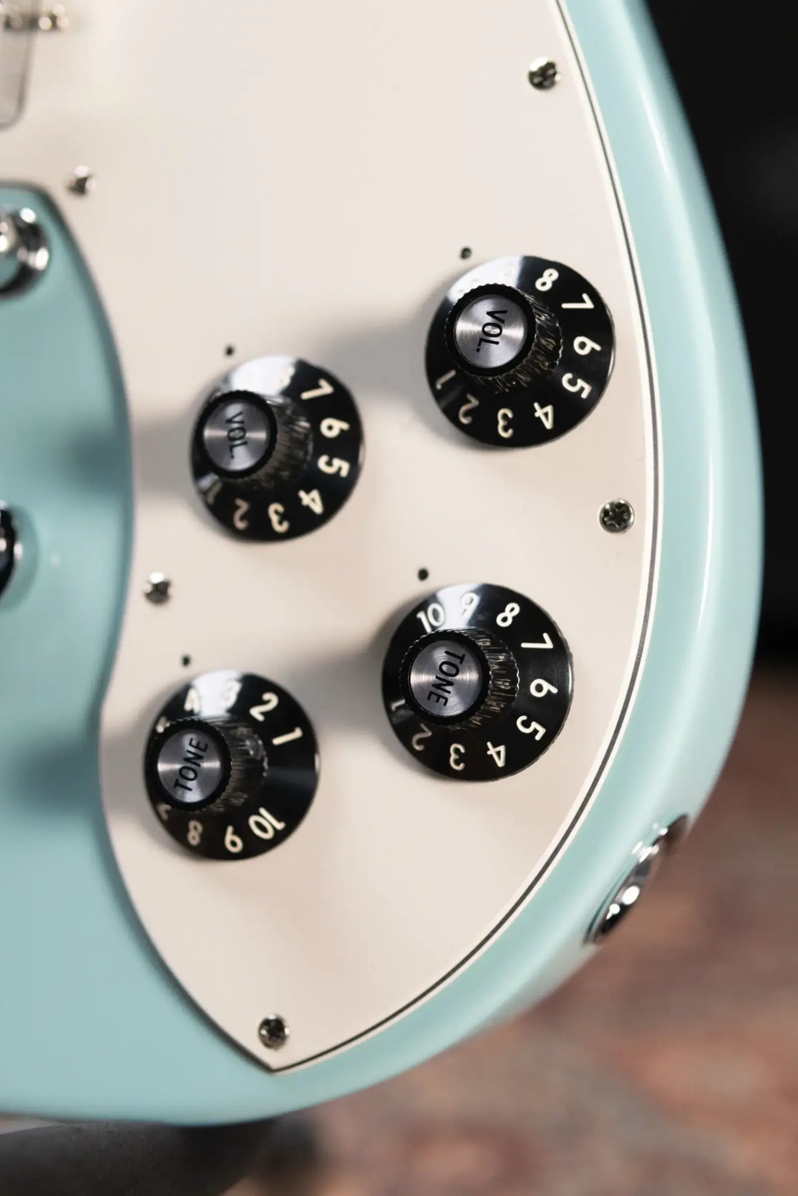 Fender Kingfish Delta Day Telecaster Deluxe Electric Guitar - Daphne Blue with Hardshell Case