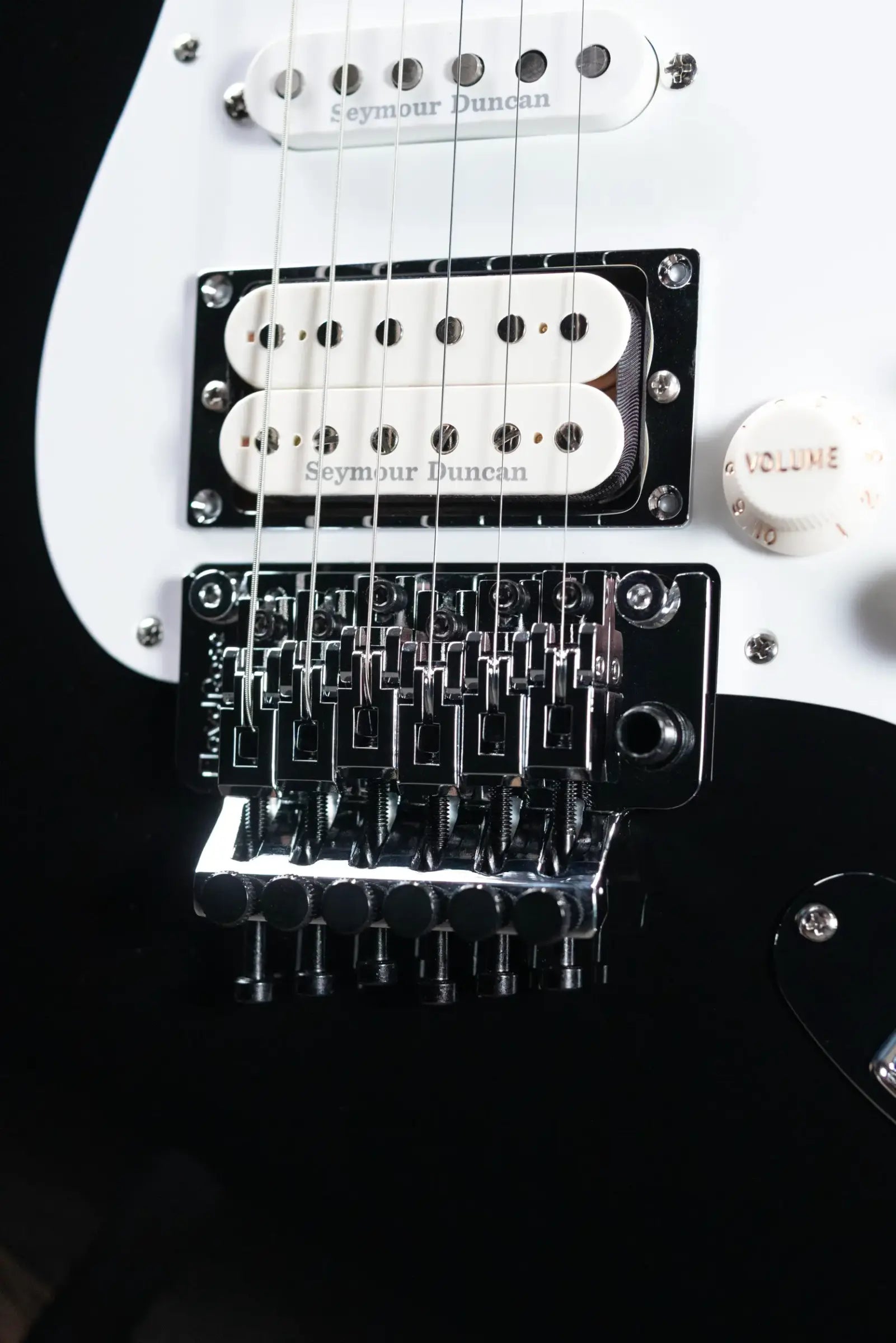 Fender Limited Edition 50th Anniversary Dave Murray Stratocaster Electric Guitar - Black with Gig Bag
