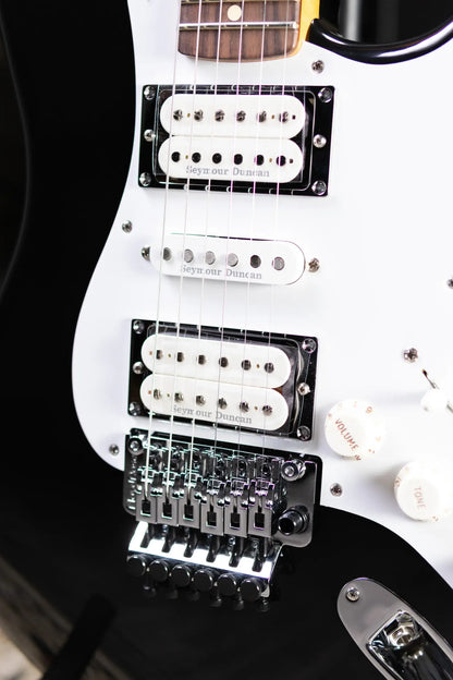Fender Limited Edition 50th Anniversary Dave Murray Stratocaster Electric Guitar - Black with Gig Bag