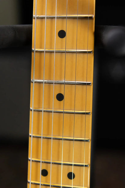 Fender Limited Edition American Professional Classic Stratocaster Electric Gutiar Featuring the Silent System - Candy Apple Red with Gig Bag