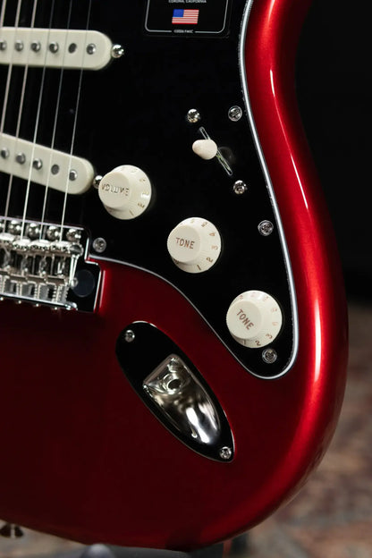 Fender Limited Edition American Professional Classic Stratocaster Electric Gutiar Featuring the Silent System - Candy Apple Red with Gig Bag