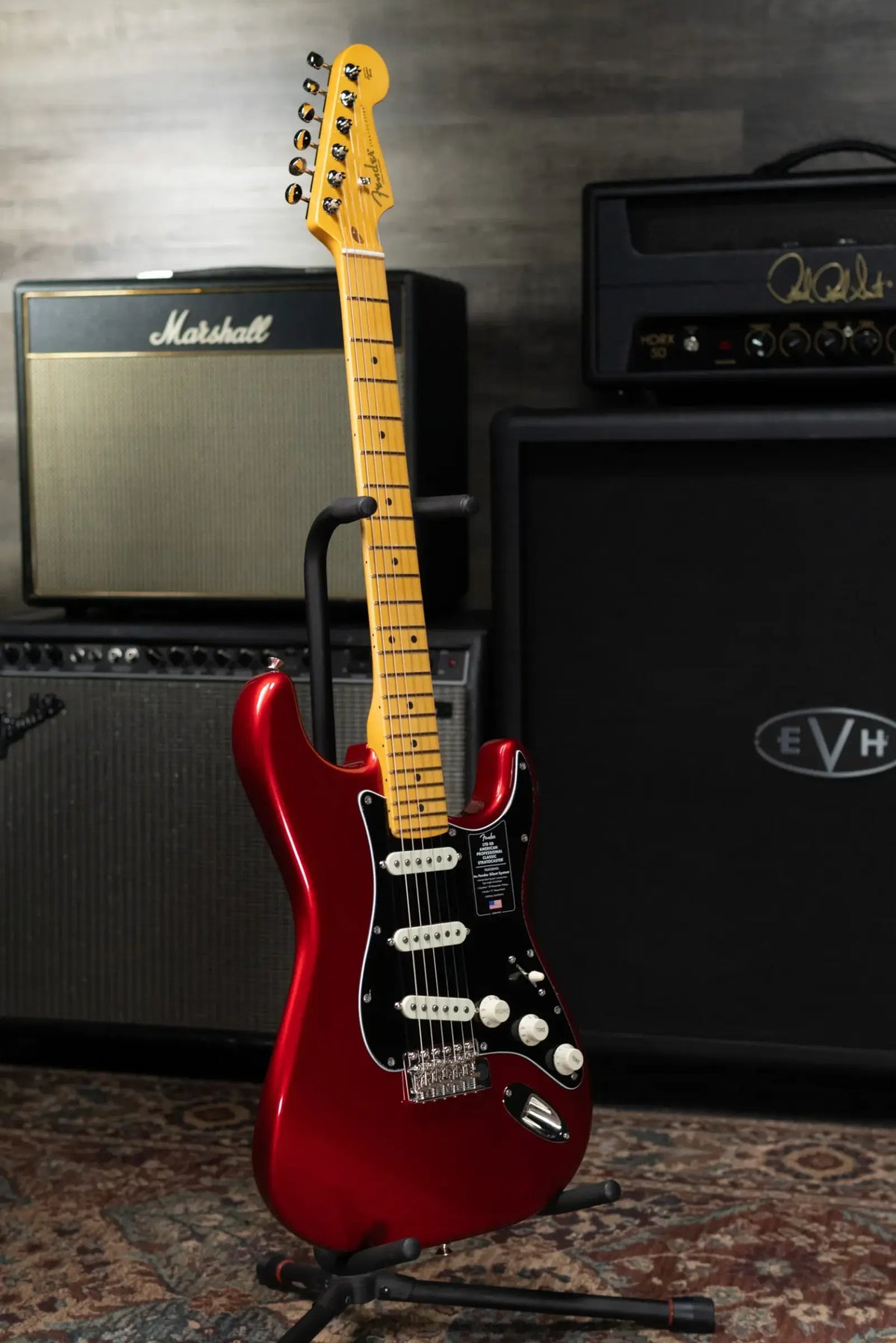 Fender Limited Edition American Professional Classic Stratocaster Electric Gutiar Featuring the Silent System - Candy Apple Red with Gig Bag