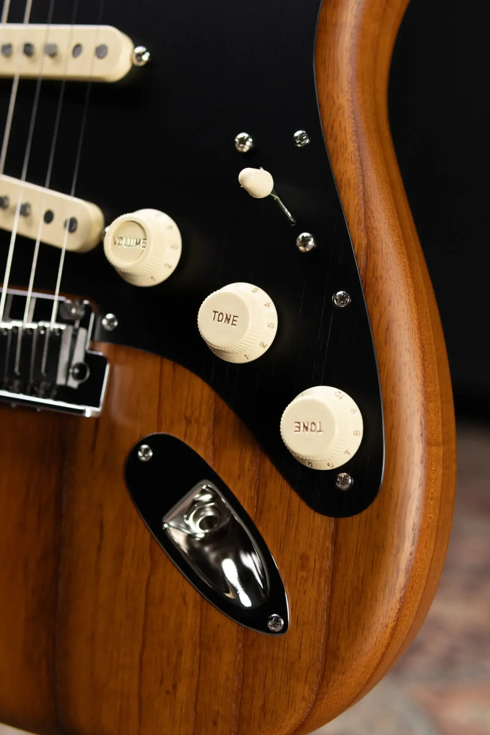 Fender Limited Edition American Ultra II Stratocaster Electric Guitar - Natural with Hardshell Case