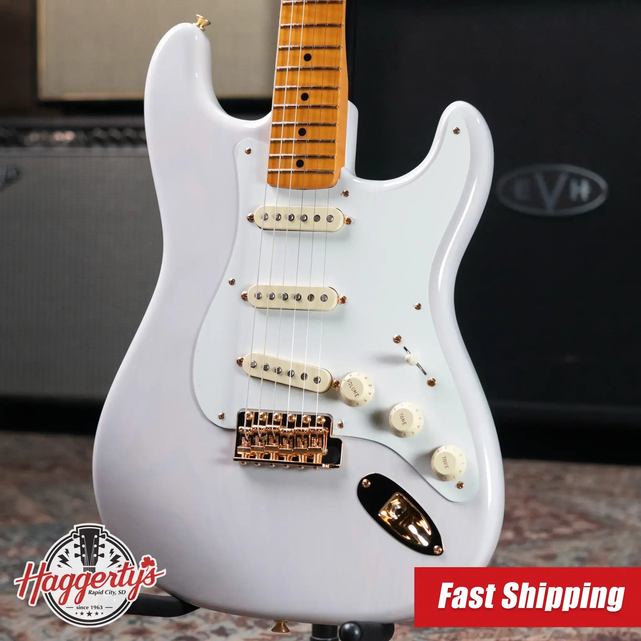 Fender Limited Edition American Vintage II 1957 Stratocaster Electric Guitar - White Blonde with Hardshell Case