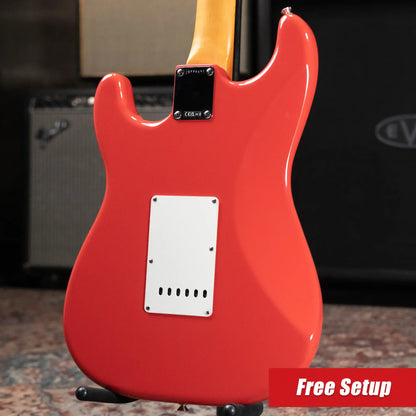 Fender Limited Edition American Vintage II '61 Stratocaster Electric Guitar - Fiesta Red with Hardshell Case