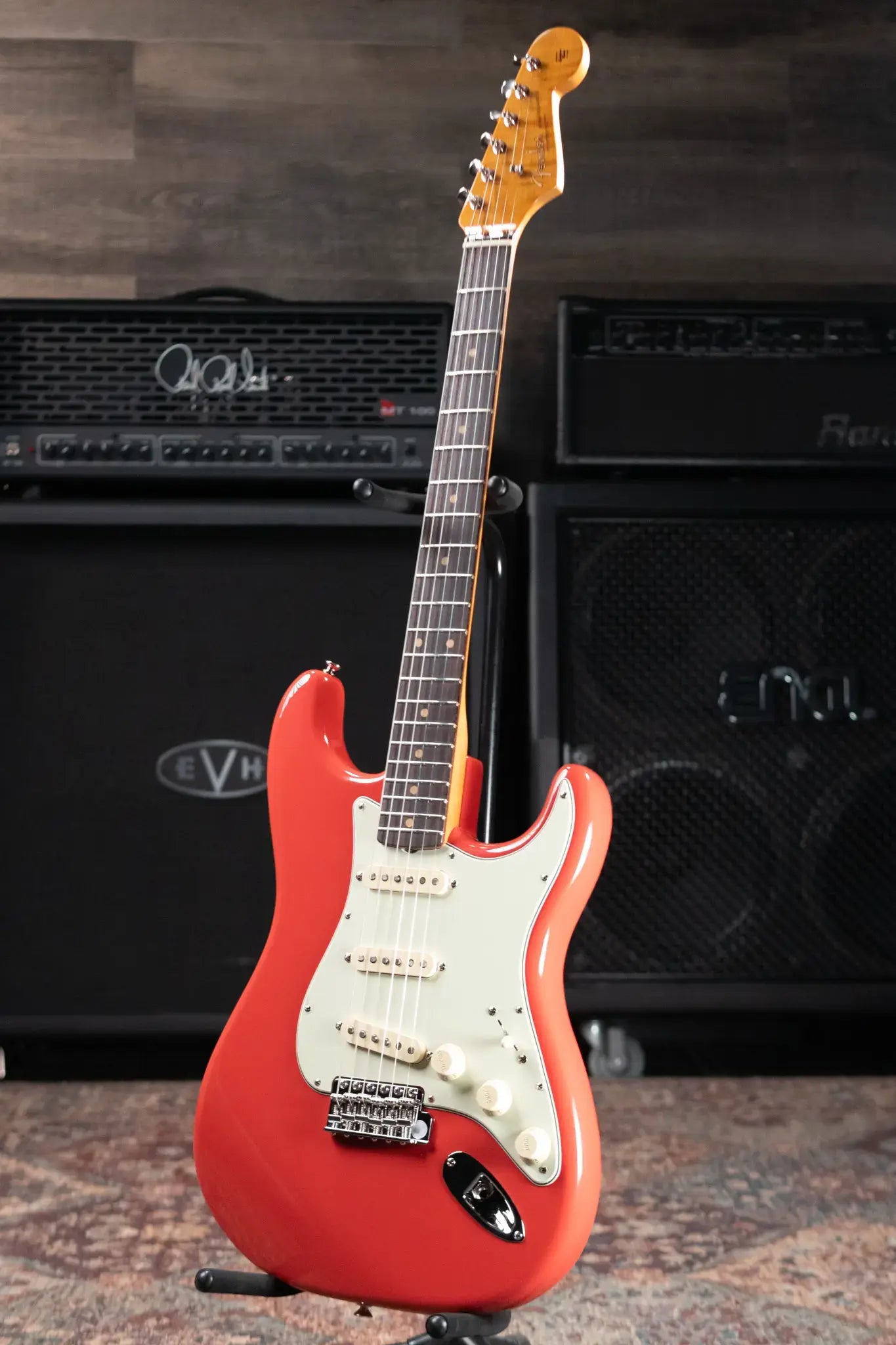 Fender Limited Edition American Vintage II '61 Stratocaster Electric Guitar, Rosewood Fingerboard - Fiesta Red with Hardshell Case
