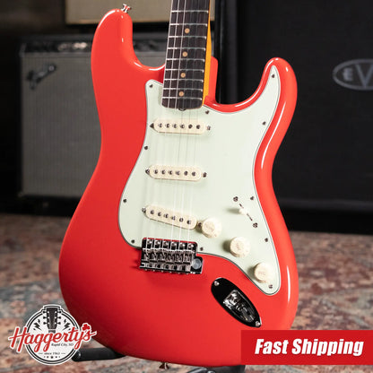 Fender Limited Edition American Vintage II '61 Stratocaster Electric Guitar, Rosewood Fingerboard - Fiesta Red with Hardshell Case