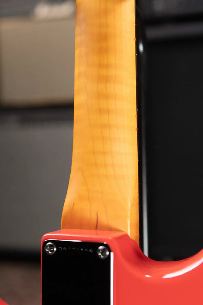 Fender Limited Edition American Vintage II '61 Stratocaster Electric Guitar, Rosewood Fingerboard - Fiesta Red with Hardshell Case