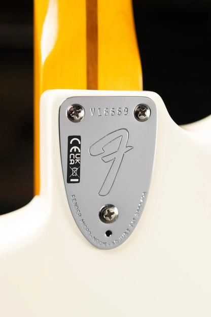 Fender Limited Edition American Vintage II '73 Stratocaster Electric Guitar, Maple Fingerboard - Olympic White with Hardshell Case