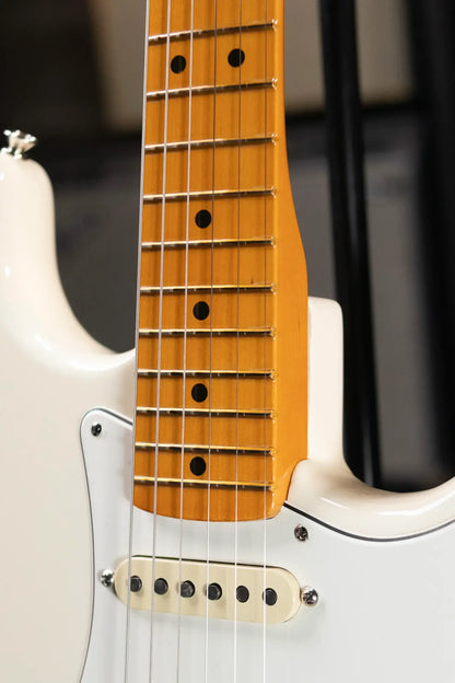 Fender Limited Edition American Vintage II '73 Stratocaster Electric Guitar - Olympic White with Hardshell Case