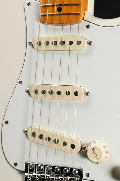 Fender Limited Edition American Vintage II '73 Stratocaster Electric Guitar - Olympic White with Hardshell Case