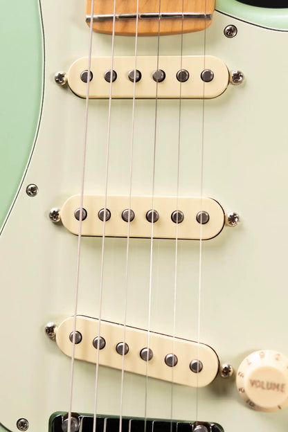 Fender Limited Edition Player Stratocaster Electric Guitar, Sea Foam Pearl w/ Hardshell Case - Used