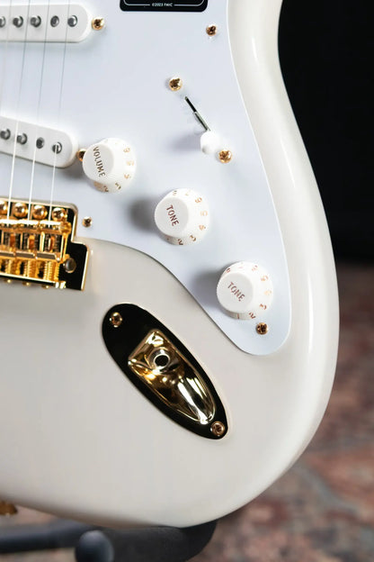 Fender Limited Edition Vintera III Late '50s Stratocaster - White Blonde with Gig Bag