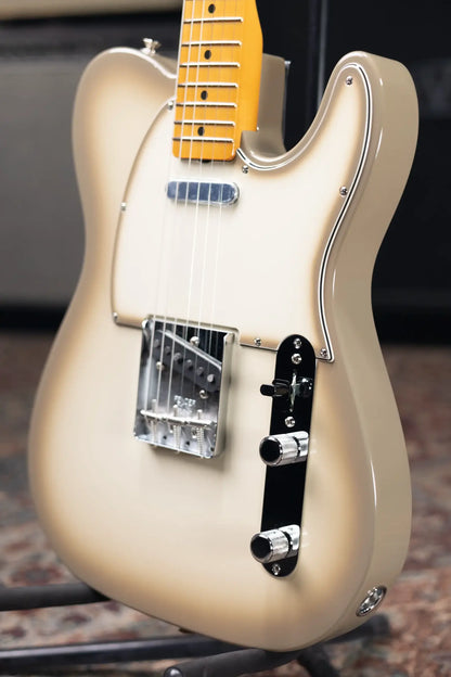 Fender Limited Edition Vintera II 60s Telecaster Electric Guitar - Antigua with Gig Bag